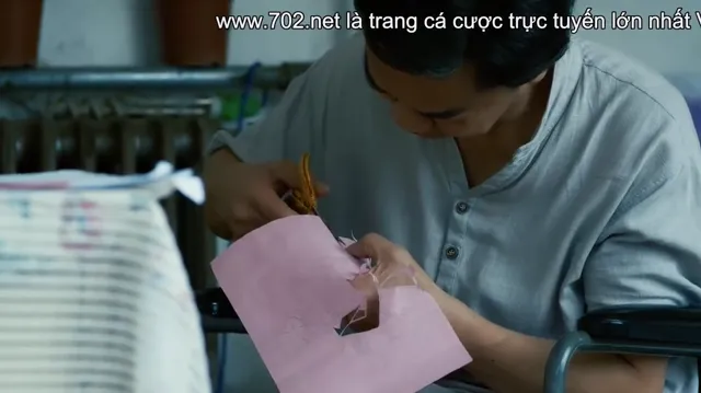 Xem Khoa khôi đổi mặt tập 1 Vietsub tại PhimMoiHot Xem Khoa khôi đổi mặt tập 1 Vietsub tại PhimMoiHot