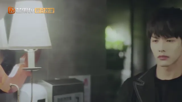 Khoảng Cách Năm Ánh Sáng Giữa Anh Và Em 2 2018 Vietsub HD - PhimMoiHot