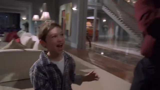 Hình ảnh phim Home Alone 4 trên PhimMoiHot Hình ảnh phim Home Alone 4 trên PhimMoiHot