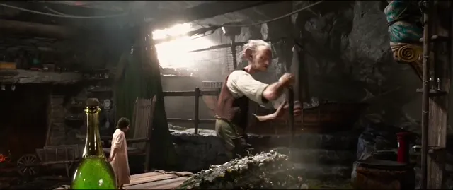Xem Chuyện Chưa Kể Ở Xứ Sở Khổng Lồ tập 1 Vietsub tại PhimMoiHot