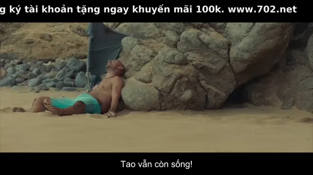 Đơn độc trên con sóng 2018 Vietsub HD - PhimMoiHot Đơn độc trên con sóng 2018 Vietsub HD - PhimMoiHot