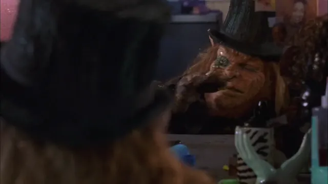 Hình ảnh Yêu tinh Leprechaun: Trở lại khu phố tập 1 trên PhimMoiHot Hình ảnh Yêu tinh Leprechaun: Trở lại khu phố tập 1 trên PhimMoiHot