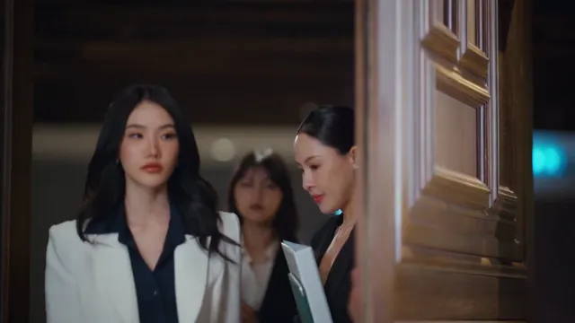 Xem phim Ánh Dương Giữa Trời Vietsub HD tại PhimMoiHot Xem phim Ánh Dương Giữa Trời Vietsub HD tại PhimMoiHot