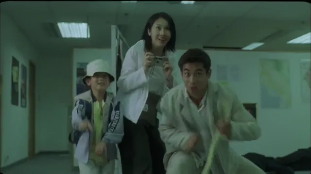 Quyền lực nắm đấm 2000 Vietsub HD - PhimMoiHot Quyền lực nắm đấm 2000 Vietsub HD - PhimMoiHot
