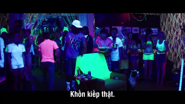 Hình ảnh phim Hàng Xóm Ôn Dịch trên PhimMoiHot Hình ảnh phim Hàng Xóm Ôn Dịch trên PhimMoiHot