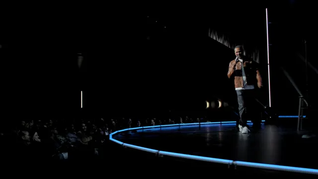 Hình ảnh Mike Epps: Sẵn sàng bán hết tập 1 trên PhimMoiHot Hình ảnh Mike Epps: Sẵn sàng bán hết tập 1 trên PhimMoiHot