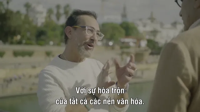 Hình ảnh Eugene Levy, Vị Lữ Khách Miễn Cưỡng (Phần 2) tập 1 trên PhimMoiHot Hình ảnh Eugene Levy, Vị Lữ Khách Miễn Cưỡng (Phần 2) tập 1 trên PhimMoiHot