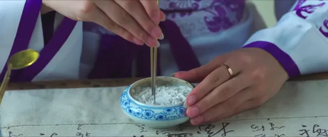Hình ảnh phim Mùi hương của một người phụ nữ trên PhimMoiHot Hình ảnh phim Mùi hương của một người phụ nữ trên PhimMoiHot