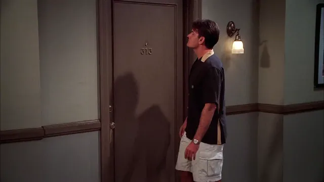 Hai người đàn ông rưỡi (Phần 6) tập 9 Vietsub HD - PhimMoiHot Hai người đàn ông rưỡi (Phần 6) tập 9 Vietsub HD - PhimMoiHot