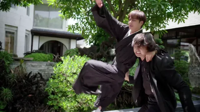 Xem phim Hổ Giấu Vằn Vietsub HD tại PhimMoiHot Xem phim Hổ Giấu Vằn Vietsub HD tại PhimMoiHot