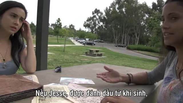 Hiện Tượng Siêu Nhiên: Vết Cắn Của Quỷ 2014 Vietsub HD - PhimMoiHot Hiện Tượng Siêu Nhiên: Vết Cắn Của Quỷ 2014 Vietsub HD - PhimMoiHot