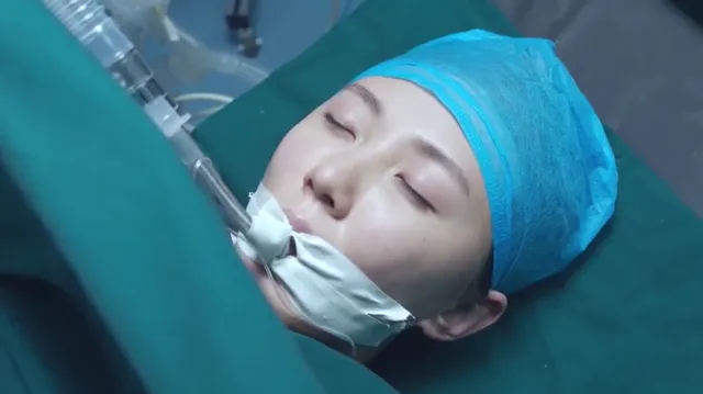 Hình ảnh phim Bác Sĩ Khoa Cấp Cứu trên PhimMoiHot Hình ảnh phim Bác Sĩ Khoa Cấp Cứu trên PhimMoiHot