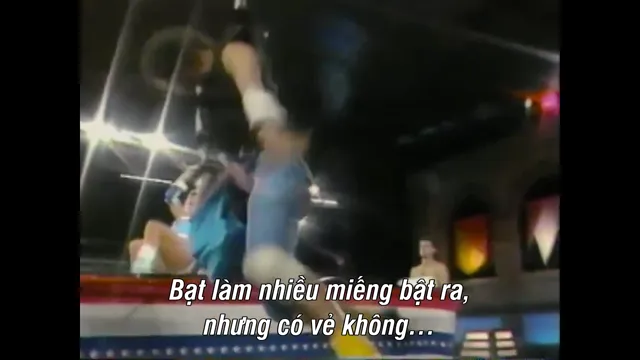 Hình ảnh Cơ bắp và bê bối: Câu chuyện của American Gladiators tập 3 trên PhimMoiHot Hình ảnh Cơ bắp và bê bối: Câu chuyện của American Gladiators tập 3 trên PhimMoiHot