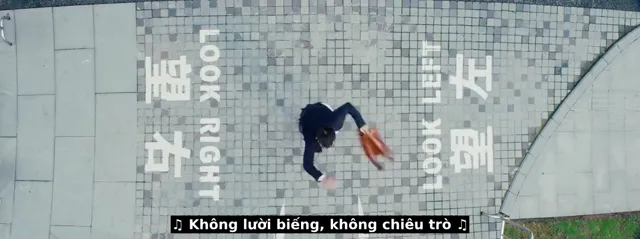 Hình ảnh Vỏ Bọc Người Máy tập 1 trên PhimMoiHot Hình ảnh Vỏ Bọc Người Máy tập 1 trên PhimMoiHot