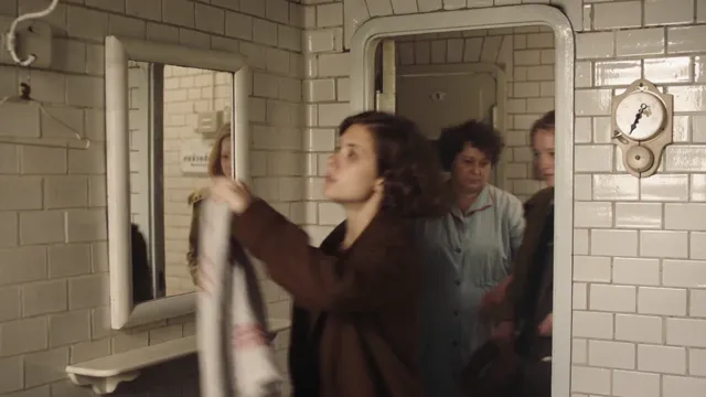 Xem Babylon Berlin (Phần 2) tập 1 Vietsub tại PhimMoiHot Xem Babylon Berlin (Phần 2) tập 1 Vietsub tại PhimMoiHot