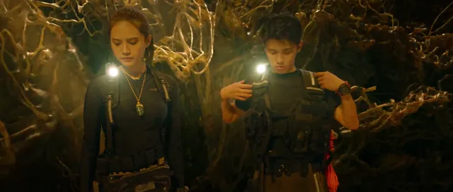 Tam Tuyến Luân Hồi 2023 Vietsub HD - PhimMoiHot Tam Tuyến Luân Hồi 2023 Vietsub HD - PhimMoiHot