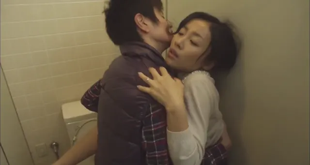 Xem phim Guilty of Romance Vietsub HD tại PhimMoiHot Xem phim Guilty of Romance Vietsub HD tại PhimMoiHot