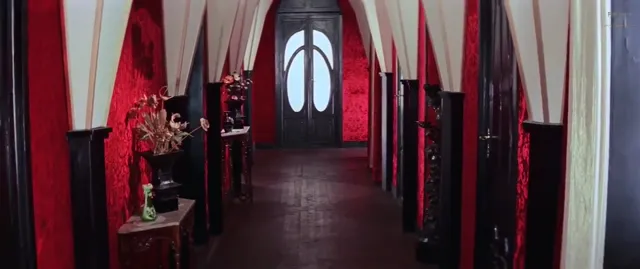 Hình ảnh Suspiria tập 1 trên PhimMoiHot Hình ảnh Suspiria tập 1 trên PhimMoiHot