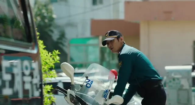 Xem Bạn Ma Phiền Toái tập 1 Vietsub tại PhimMoiHot Xem Bạn Ma Phiền Toái tập 1 Vietsub tại PhimMoiHot
