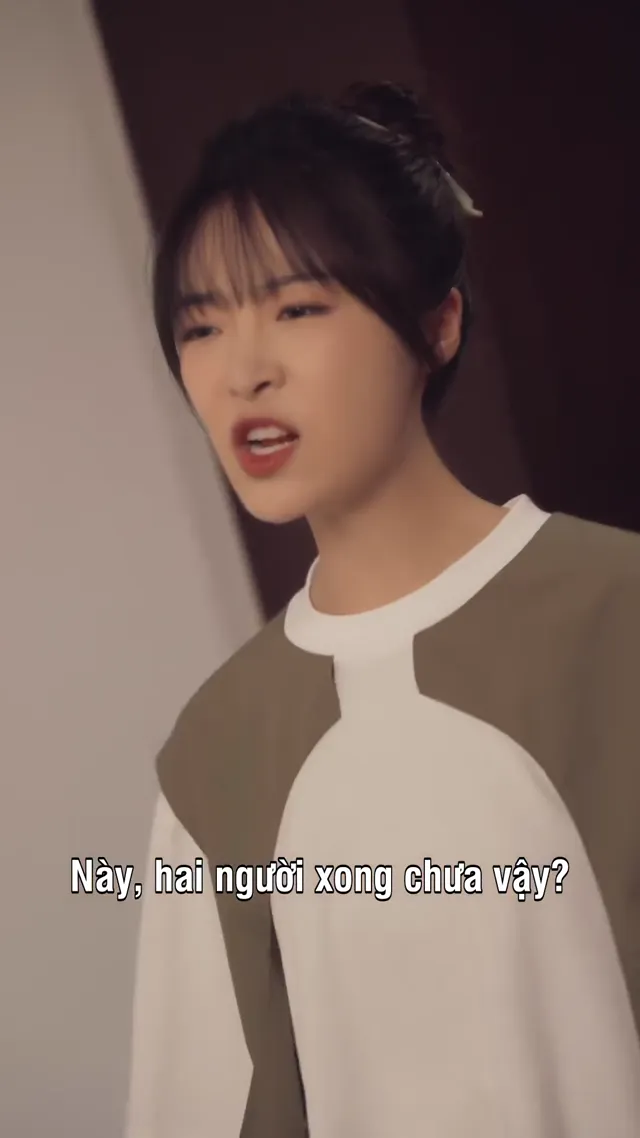 Hình ảnh Vợ Của Ngài Miền Nam Lại Bỏ Trốn tập 2 trên PhimMoiHot Hình ảnh Vợ Của Ngài Miền Nam Lại Bỏ Trốn tập 2 trên PhimMoiHot