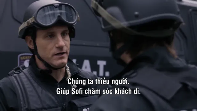 Xem S.W.A.T.: Giữa vòng vây tập 1 Vietsub tại PhimMoiHot Xem S.W.A.T.: Giữa vòng vây tập 1 Vietsub tại PhimMoiHot