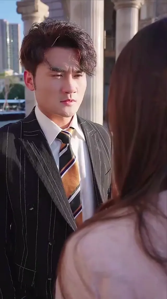 Cô Vợ Trên Trời Rơi Xuống Của Phạm Tổng tập 1 Vietsub HD - PhimMoiHot Cô Vợ Trên Trời Rơi Xuống Của Phạm Tổng tập 1 Vietsub HD - PhimMoiHot