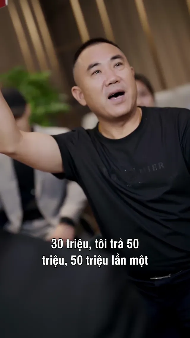 Xem Bàn Tay Sau Bức Màn tập 24 Vietsub tại PhimMoiHot Xem Bàn Tay Sau Bức Màn tập 24 Vietsub tại PhimMoiHot