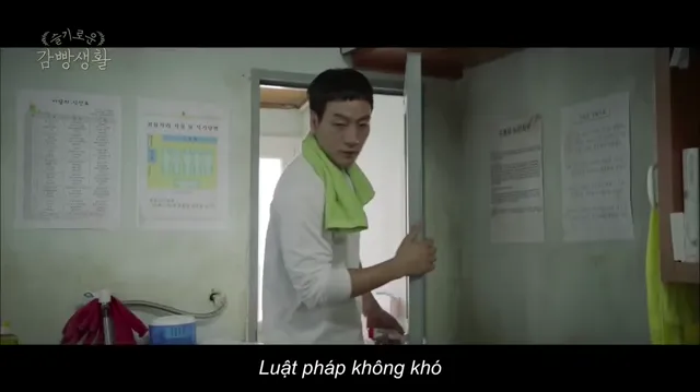 Hình ảnh phim Đời sống ngục tù trên PhimMoiHot Hình ảnh phim Đời sống ngục tù trên PhimMoiHot