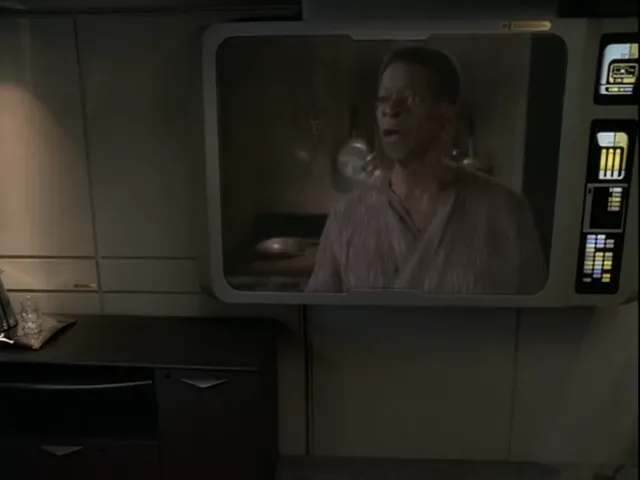 Hình ảnh phim Star Trek: Deep Space Nine (Phần 6) trên PhimMoiHot Hình ảnh phim Star Trek: Deep Space Nine (Phần 6) trên PhimMoiHot