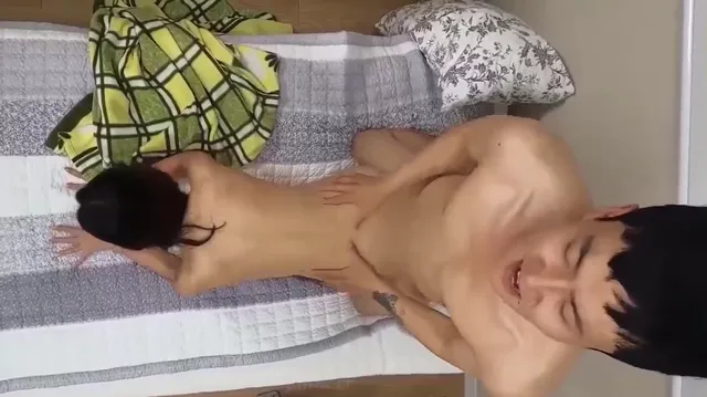 Hình ảnh phim Dịch Vụ Sugar Baby Tận Nhà trên PhimMoiHot Hình ảnh phim Dịch Vụ Sugar Baby Tận Nhà trên PhimMoiHot