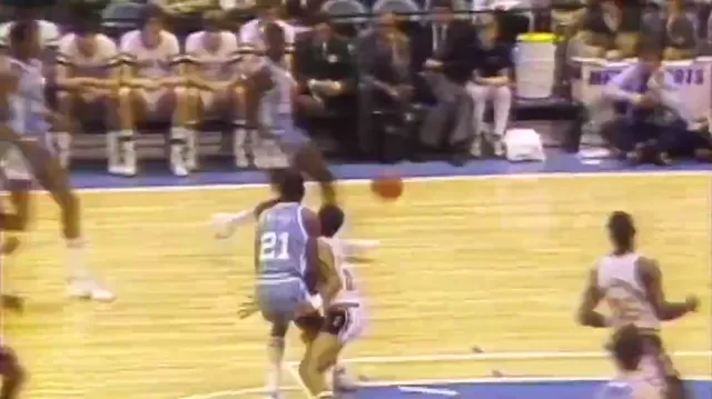 Hình ảnh Michael Jordan: Mùa giải cuối cùng tập 1 trên PhimMoiHot Hình ảnh Michael Jordan: Mùa giải cuối cùng tập 1 trên PhimMoiHot