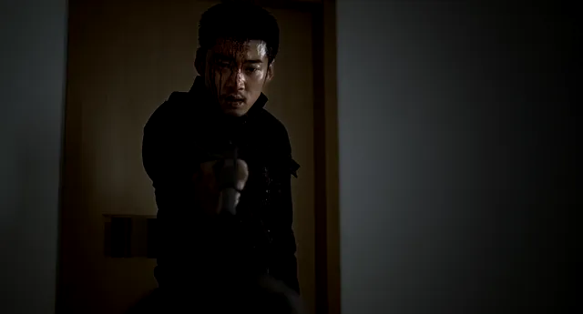 Người Vận Chuyển Ngoài Biên Giới 2011 Vietsub HD - PhimMoiHot Người Vận Chuyển Ngoài Biên Giới 2011 Vietsub HD - PhimMoiHot