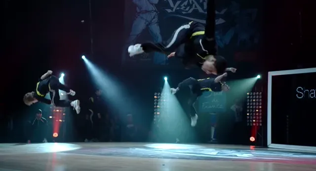 Đấu Trường Breakdance 2013 Vietsub HD - PhimMoiHot Đấu Trường Breakdance 2013 Vietsub HD - PhimMoiHot