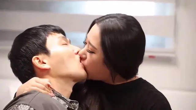 Nhà Trọ 18+ 2022 Vietsub HD - PhimMoiHot Nhà Trọ 18+ 2022 Vietsub HD - PhimMoiHot