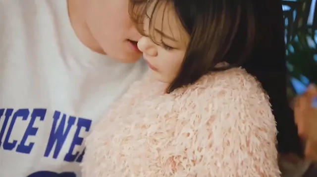 Hình ảnh phim Cô Em Gái Nóng Bỏng Của Người Yêu trên PhimMoiHot Hình ảnh phim Cô Em Gái Nóng Bỏng Của Người Yêu trên PhimMoiHot