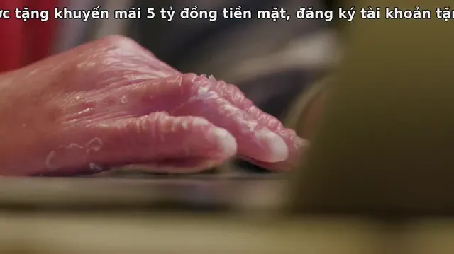 Xem Lớp vảy tôi mang tập 1 Vietsub tại PhimMoiHot Xem Lớp vảy tôi mang tập 1 Vietsub tại PhimMoiHot