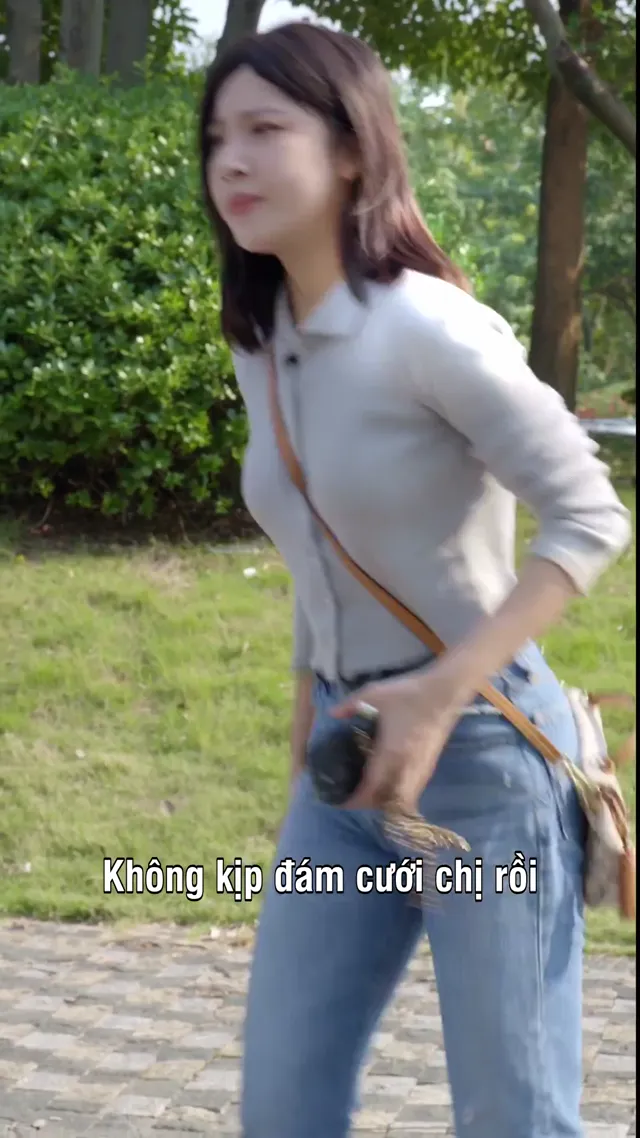 Hình ảnh Tình Đôi Nghiêng Thành tập 22 trên PhimMoiHot Hình ảnh Tình Đôi Nghiêng Thành tập 22 trên PhimMoiHot