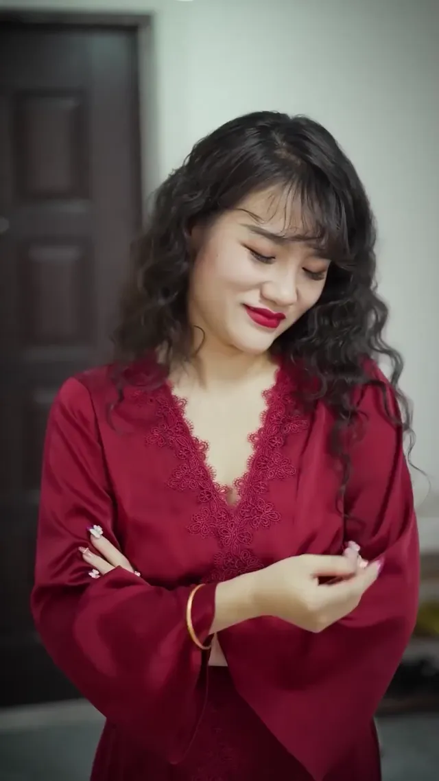 Y Tiên Trở Về Thống Trị Thành Phố tập 21 Vietsub HD - PhimMoiHot Y Tiên Trở Về Thống Trị Thành Phố tập 21 Vietsub HD - PhimMoiHot