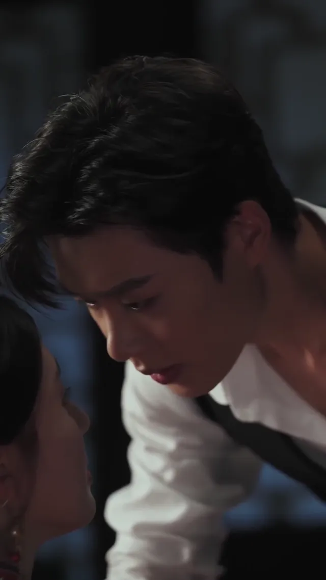 Chuyện Tình Cấm Kỵ 2025 Vietsub HD - PhimMoiHot Chuyện Tình Cấm Kỵ 2025 Vietsub HD - PhimMoiHot