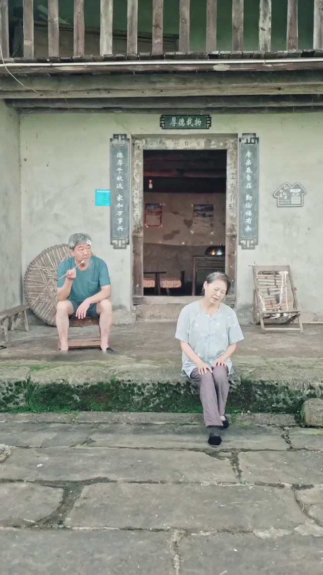 Hình ảnh Trở Về Quê Hương: Tôi Sẽ Bảo Vệ Em tập 9 trên PhimMoiHot Hình ảnh Trở Về Quê Hương: Tôi Sẽ Bảo Vệ Em tập 9 trên PhimMoiHot