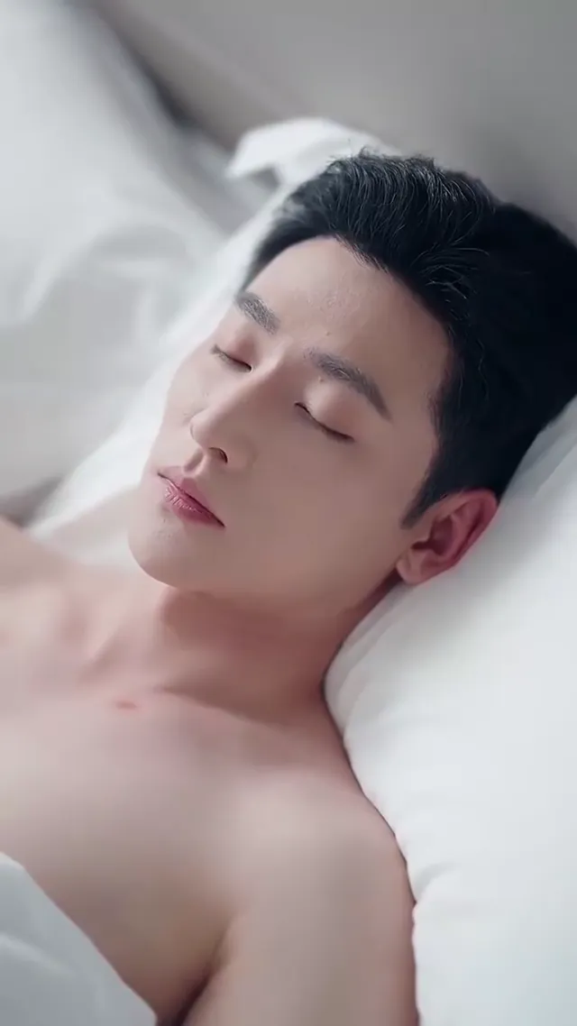 Xem phim Anh Dung, Tình Yêu Của Anh Không Thể Giấu Được Vietsub HD tại PhimMoiHot Xem phim Anh Dung, Tình Yêu Của Anh Không Thể Giấu Được Vietsub HD tại PhimMoiHot