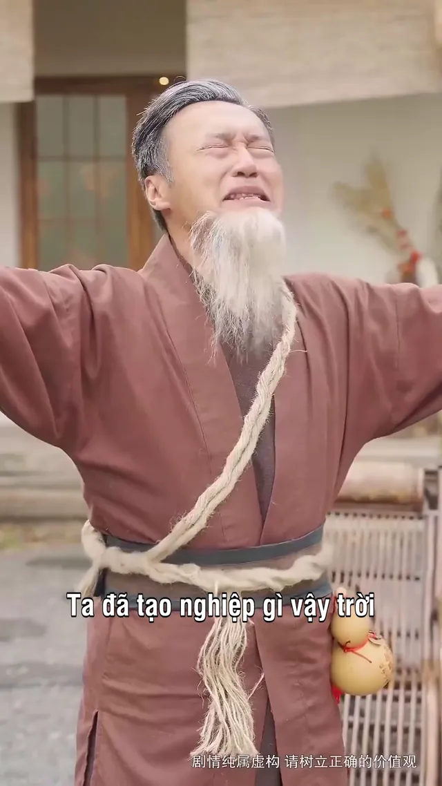 Hình ảnh Sau Khi Xuống Núi, Tôi Giúp Tổng Giám Đốc Lấy Lại Uy Quyền tập 3 trên PhimMoiHot Hình ảnh Sau Khi Xuống Núi, Tôi Giúp Tổng Giám Đốc Lấy Lại Uy Quyền tập 3 trên PhimMoiHot