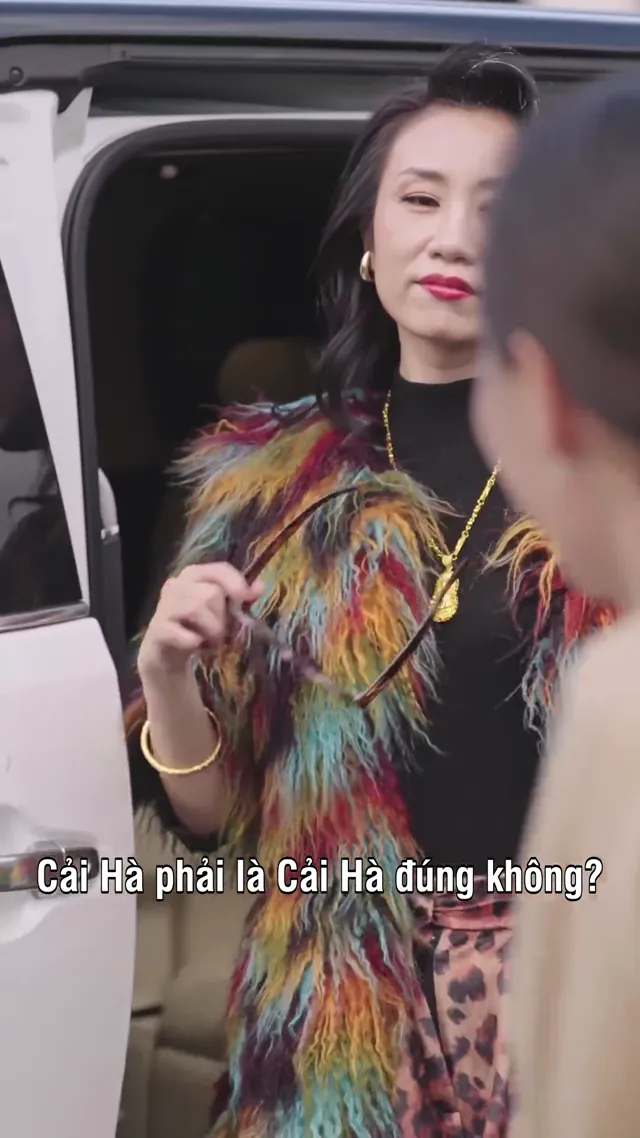 Hình ảnh Ông Chủ Giàu Có Hưu Trí Theo Đuổi Không Ngừng (Tình Yêu Trước Hoàng Hôn) tập 1 trên PhimMoiHot Hình ảnh Ông Chủ Giàu Có Hưu Trí Theo Đuổi Không Ngừng (Tình Yêu Trước Hoàng Hôn) tập 1 trên PhimMoiHot