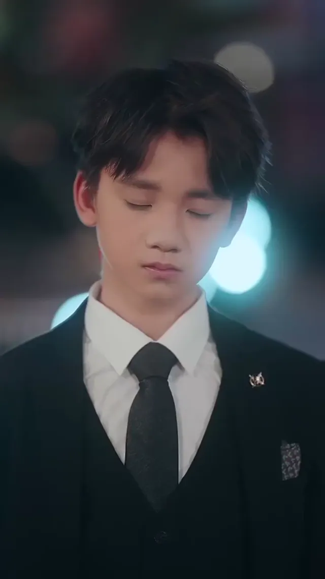 Hình ảnh Người Bạn Thời Thơ Ấu Của Công Tử Phó Vừa Ngầu Vừa Đẹp tập 10 trên PhimMoiHot Hình ảnh Người Bạn Thời Thơ Ấu Của Công Tử Phó Vừa Ngầu Vừa Đẹp tập 10 trên PhimMoiHot
