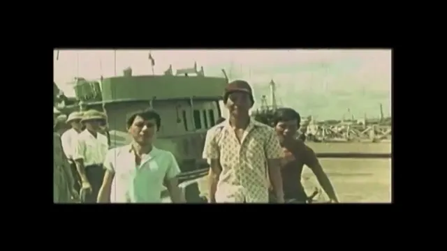 Xem Thành Phố Lúc Rạng Đông tập 1 Lồng Tiếng tại PhimMoiHot Xem Thành Phố Lúc Rạng Đông tập 1 Lồng Tiếng tại PhimMoiHot