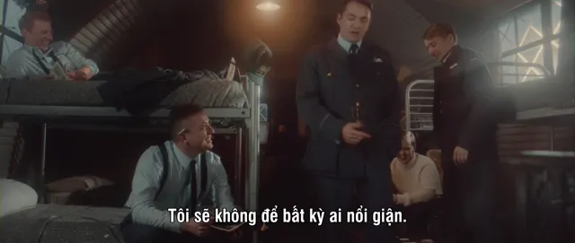 Hình ảnh Máy bay ném bom Shamrock Spitfire tập 1 trên PhimMoiHot Hình ảnh Máy bay ném bom Shamrock Spitfire tập 1 trên PhimMoiHot