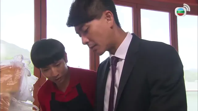 Hình ảnh Tiệm Cà Phê Hữu Tình tập 13 trên PhimMoiHot Hình ảnh Tiệm Cà Phê Hữu Tình tập 13 trên PhimMoiHot