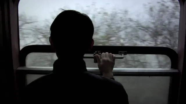 Last Train Home tập 1 Vietsub HD - PhimMoiHot Last Train Home tập 1 Vietsub HD - PhimMoiHot