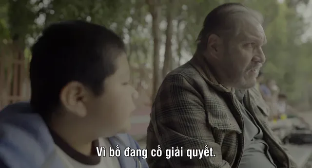Gia Đình Sống Giữa Màn Đêm 2024 Vietsub HD - PhimMoiHot Gia Đình Sống Giữa Màn Đêm 2024 Vietsub HD - PhimMoiHot