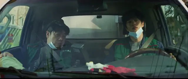 Xem phim L.U.C.A Vietsub + Thuyết Minh HD tại PhimMoiHot Xem phim L.U.C.A Vietsub + Thuyết Minh HD tại PhimMoiHot